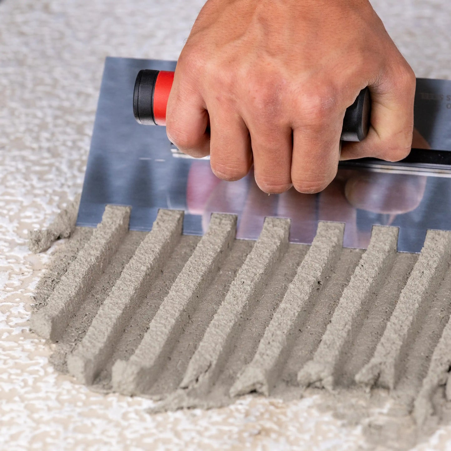 EREFA E1014 Zupčasta Gletarica od Nerđajućeg Čelika (15mm)