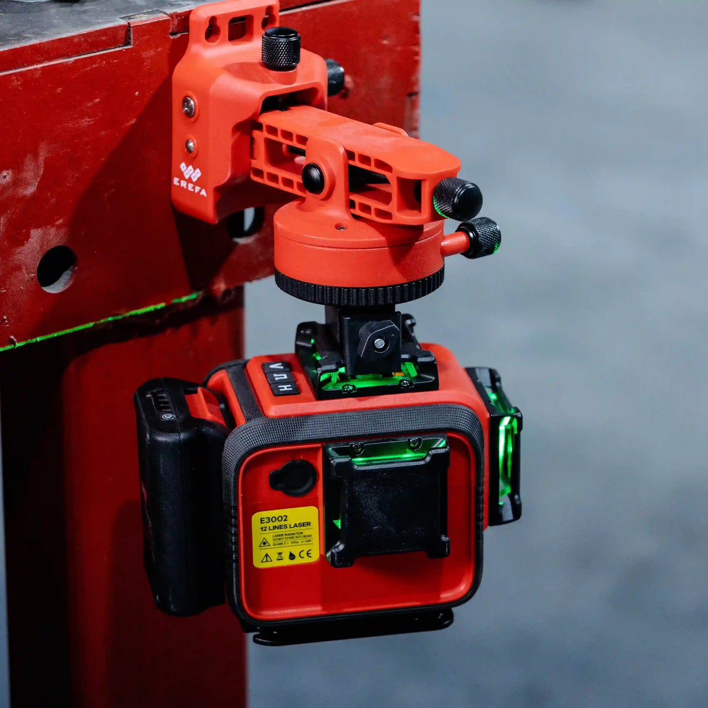E3002 3D Laserski Nivelir sa 12 Linija i Baterijom od 3000mAh