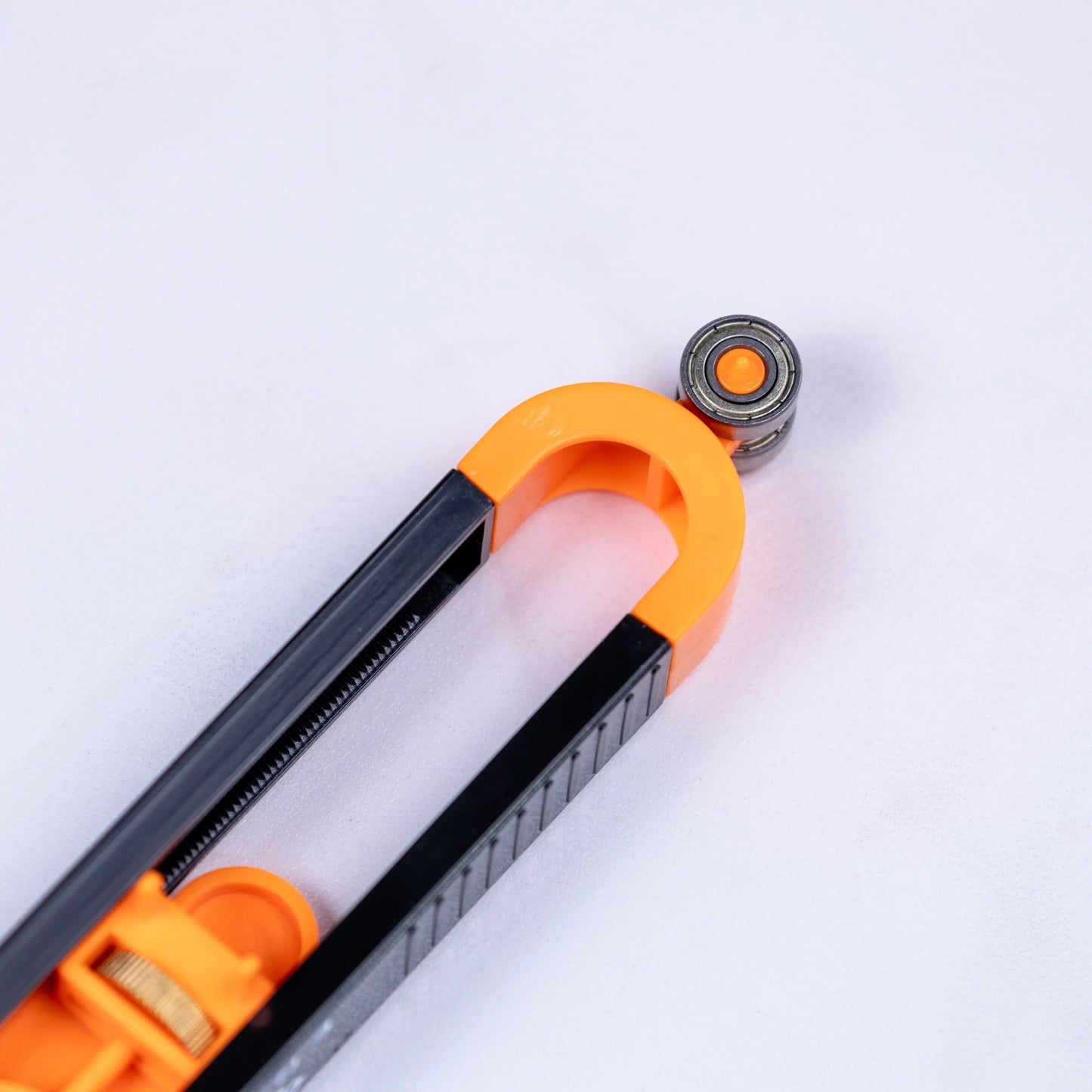 E1097 Set za precizno ocrtavanje profila sa ergonomskim rukohvatom