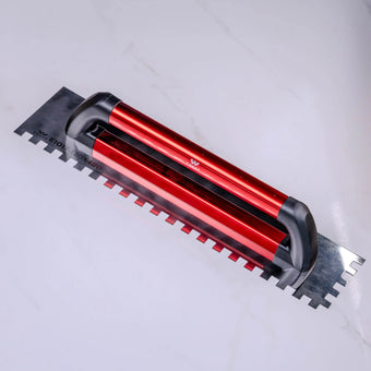 compare product E1017 Profesionalna inox gletarica sa alu drškom, 12mm zub